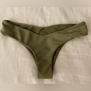 Citrine Swim Green Ribbed Lila Bottom